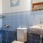 Moraki 2 Andros Feriehus Korthio